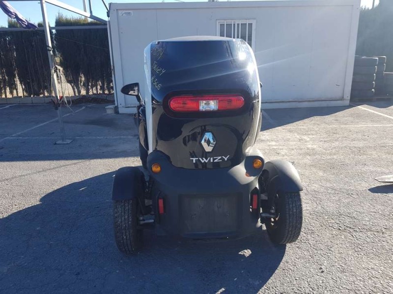 renault twizy del año 2016