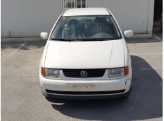 VOLKSWAGEN POLO BERLINA (6N1)