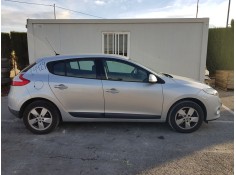 RENAULT MEGANE III BERLINA 5 P