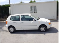 VOLKSWAGEN POLO BERLINA (6N1)