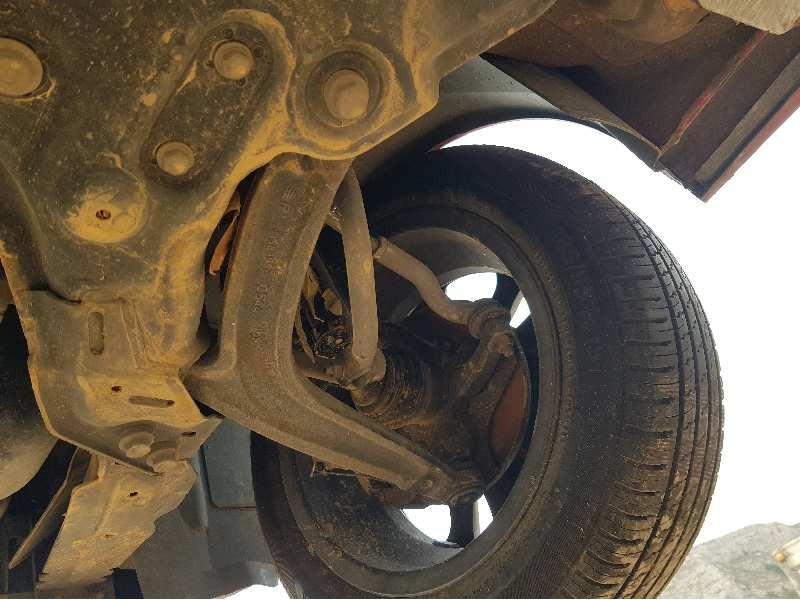 Recambio de brazo suspension inferior delantero derecho para fiat nuova 500 (150) s referencia OEM IAM 51857022  