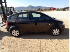 AUDI A2 (8Z0)