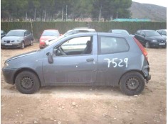FIAT PUNTO BERLINA (188)