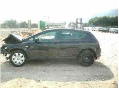 SEAT LEON (1P1)