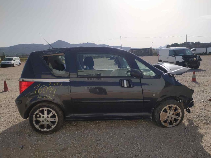 peugeot 1007 del año 2006