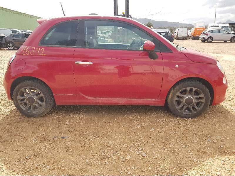 fiat nuova 500 (150) del año 2015