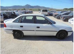 OPEL ASTRA F BERLINA