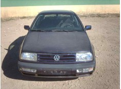 VOLKSWAGEN VENTO (1H2)