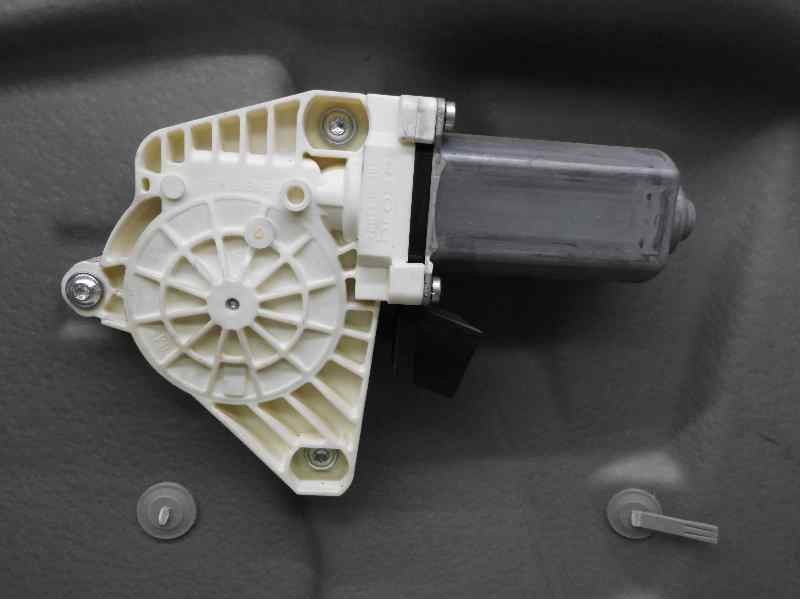 Recambio de elevalunas delantero derecho para mercedes-benz clase a (w169) a 180 cdi (169.007) referencia OEM IAM   ELECTRICO