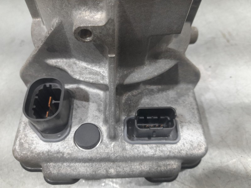 Recambio de bomba direccion electrica para citroën c3 picasso sx referencia OEM IAM 9684979180 0970085005094 TRW