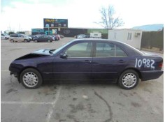 MERCEDES-BENZ CLASE E (W210) BERLINA DIESEL