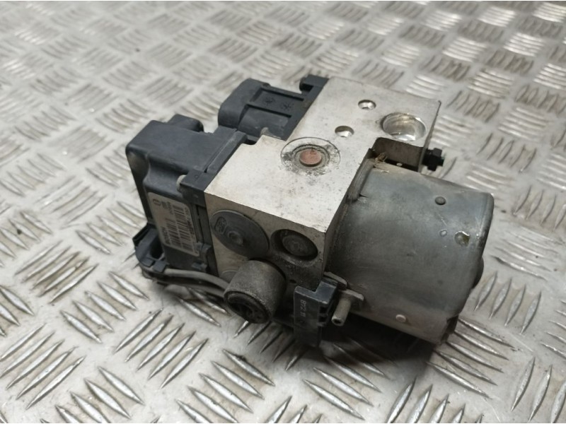 Recambio de abs para renault safrane (b54) 2.2 dt (b54g) referencia OEM IAM 7700426353 0265216634 BOSCH