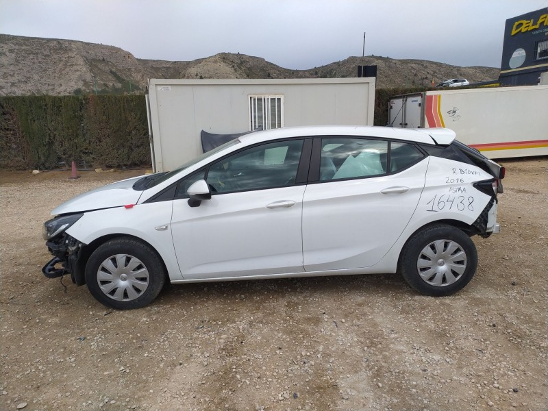 opel astra k (b16) del año 2016