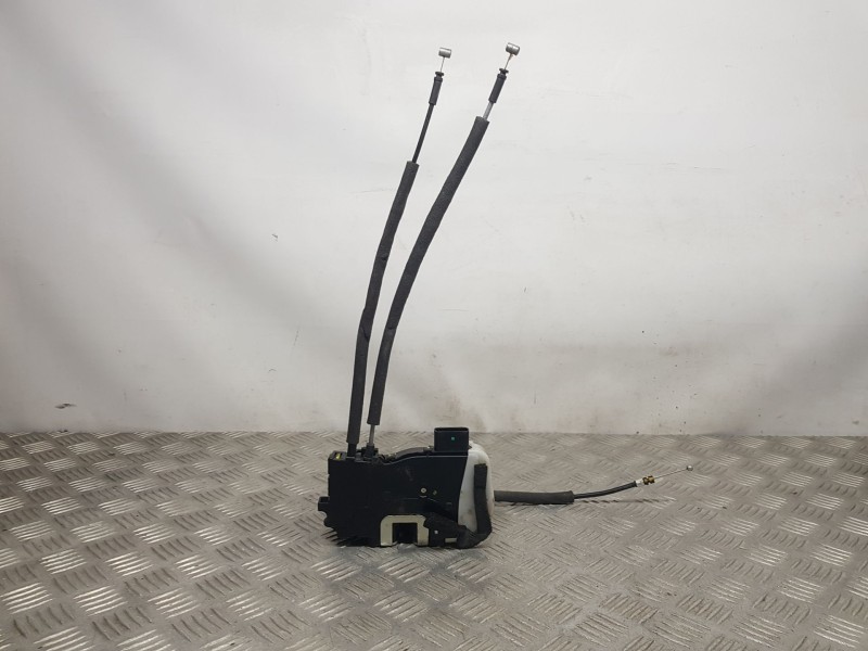 Recambio de cerradura puerta delantera derecha para hyundai ix35 (lm, el, elh) 1.7 crdi referencia OEM IAM 813202Y000 6 PINS 