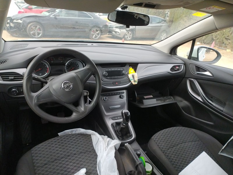 opel astra k (b16) del año 2016