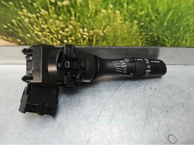 Recambio de mando limpia para toyota auris active referencia OEM IAM 17F244  