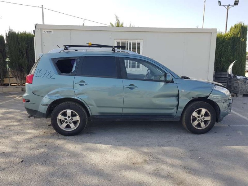 peugeot 4007 del año 2009