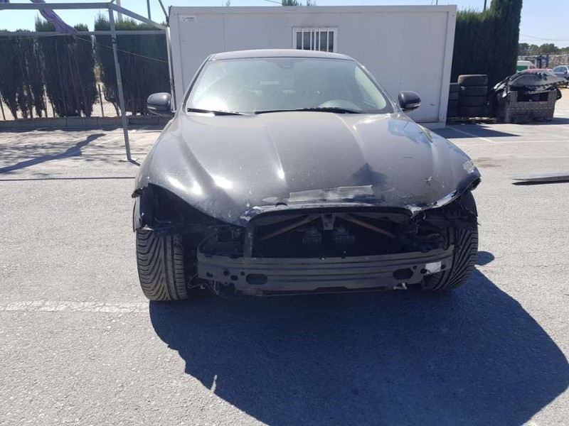 jaguar xf del año 2015