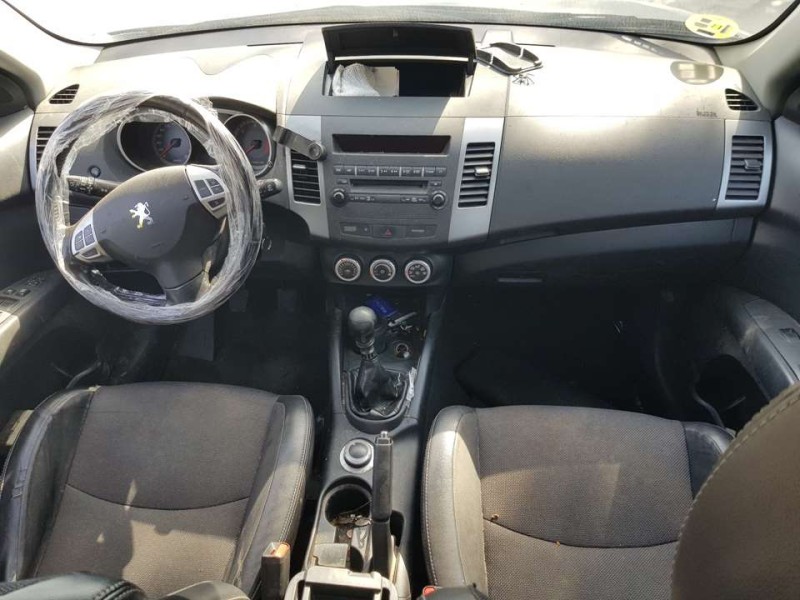 peugeot 4007 del año 2009