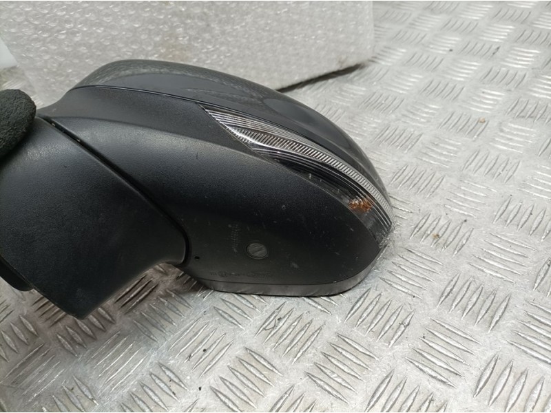 Recambio de retrovisor izquierdo para ford fiesta (ce1) active referencia OEM IAM 8802012LH  ELECTRICO 10 CABLES