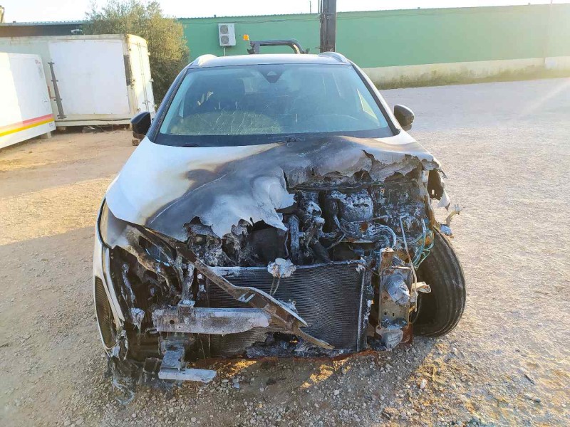 peugeot 3008 del año 2021