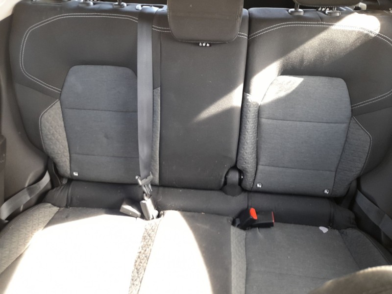 Recambio de asientos traseros para renault captur ii (hf_) tce 140 (hfn0) referencia OEM IAM   