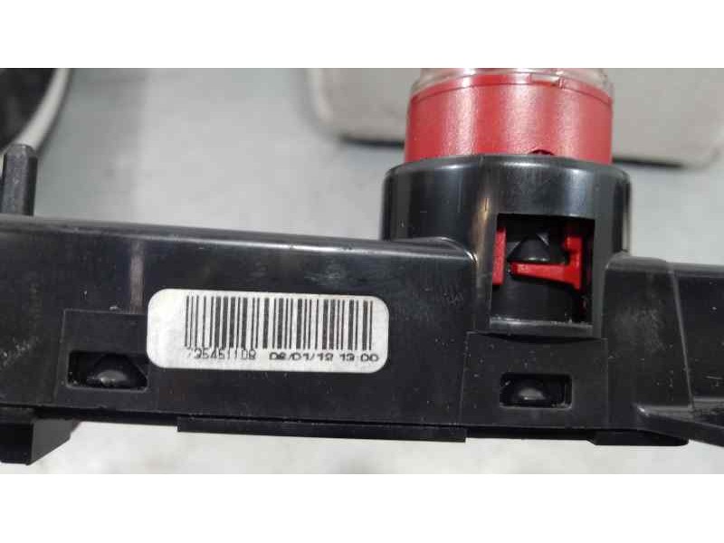 Recambio de mando multifuncion para fiat nuova 500 (150) lounge referencia OEM IAM 735451108  