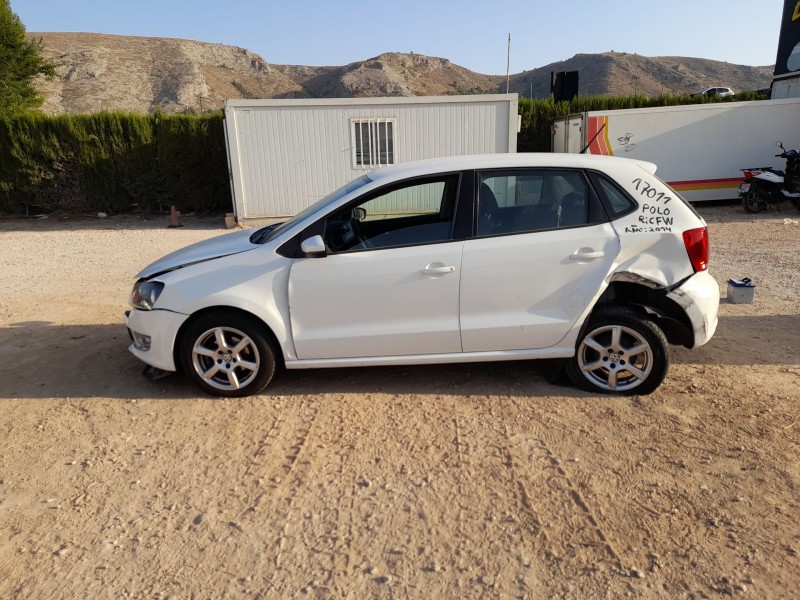 volkswagen polo v (6r1, 6c1) del año 2014