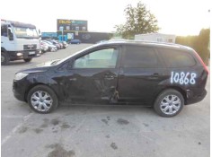 FORD FOCUS TURNIER (CB4)