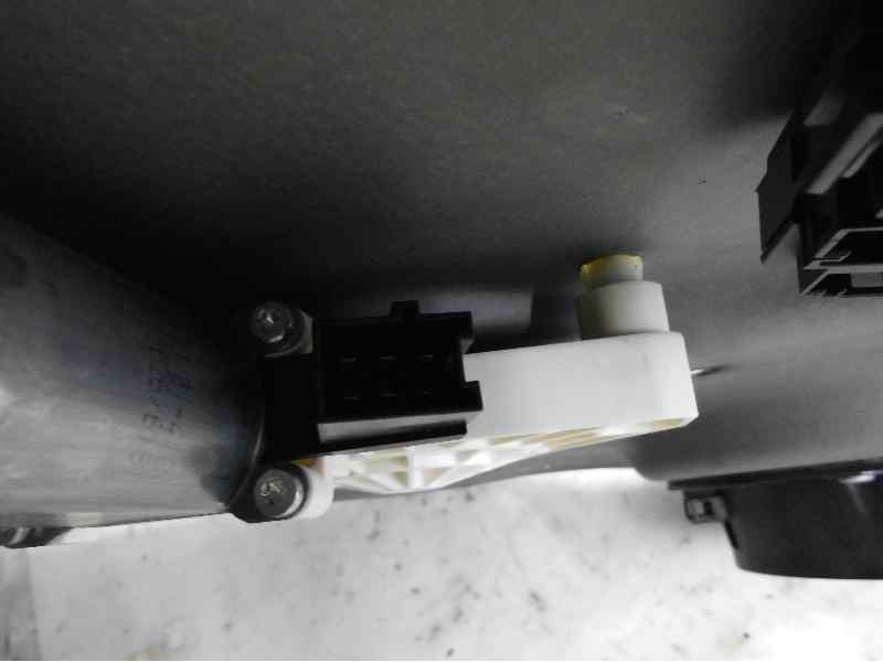 Recambio de elevalunas trasero derecho para mercedes-benz clase a (w169) a 180 cdi (169.007) referencia OEM IAM   ELECTRICO