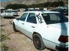 MERCEDES-BENZ CLASE E (W124) BERLINA