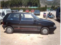 FIAT UNO (146)