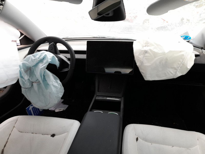 tesla model 3 (5yj3) del año 2024