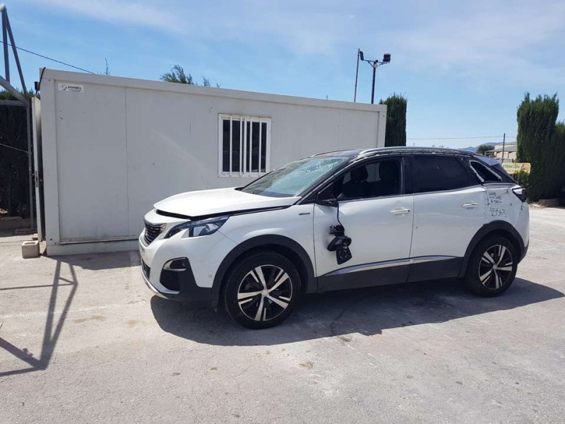 peugeot 3008 del año 2018