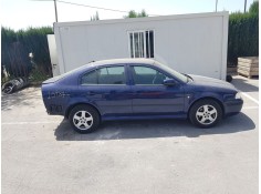 SKODA OCTAVIA BERLINA (1U2)