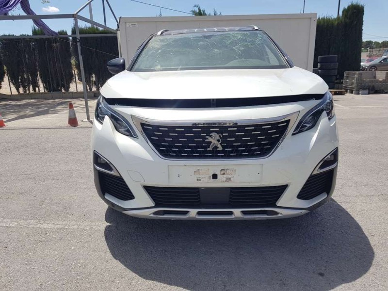 peugeot 3008 del año 2018