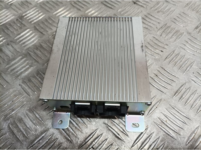 Recambio de amplificador radio para ford mondeo lim. hybrid titanium referencia OEM IAM ES7T14F509CA  