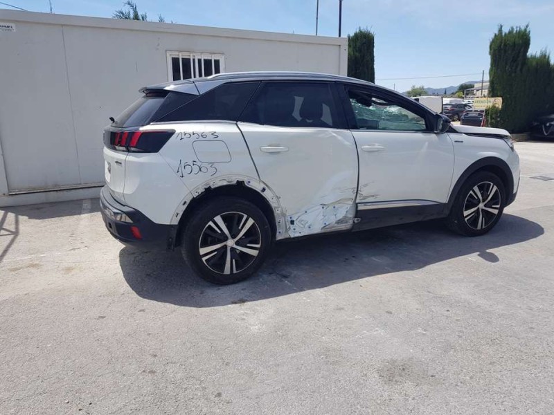 peugeot 3008 del año 2018