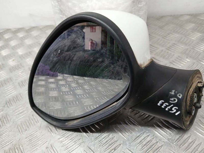 Recambio de retrovisor izquierdo para fiat grande punto (199) 1.2 8v active referencia OEM IAM 0735596879  ELECTRICO 5 PINS