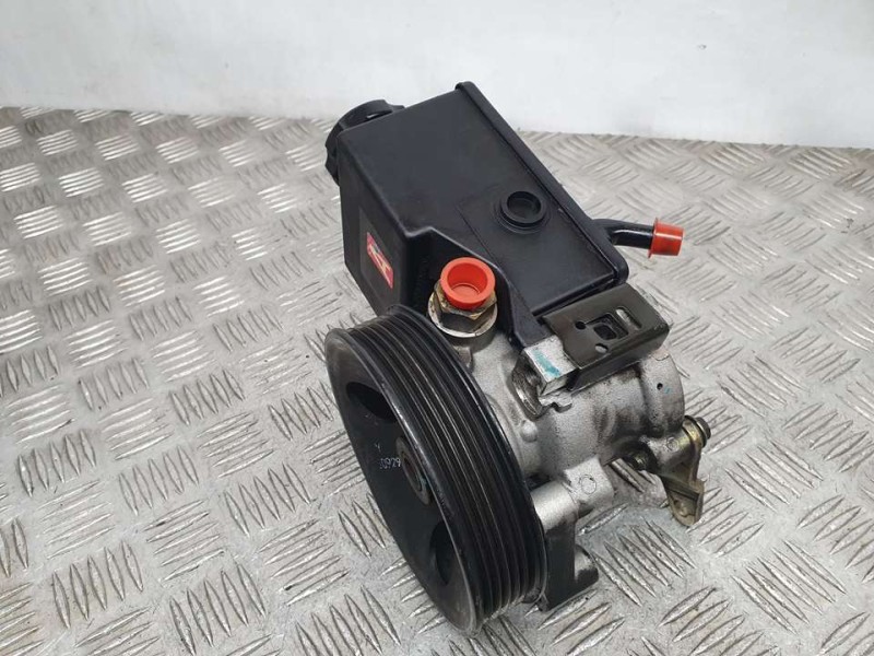 Recambio de bomba direccion para ssangyong rodius xdi referencia OEM IAM SIN REF  