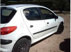 PEUGEOT 206 BERLINA