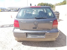 VOLKSWAGEN POLO (6N2)