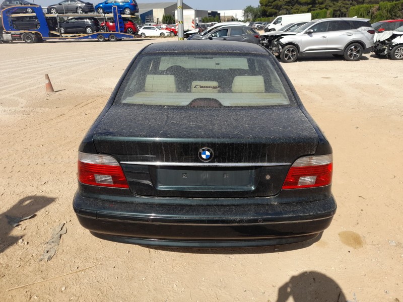 bmw 5 (e39) del año 2003