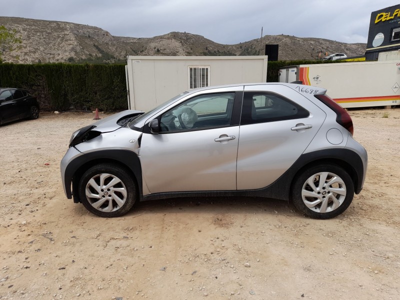 toyota aygo x (_b7_) del año 2024