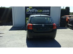 TOYOTA COROLLA (E12)