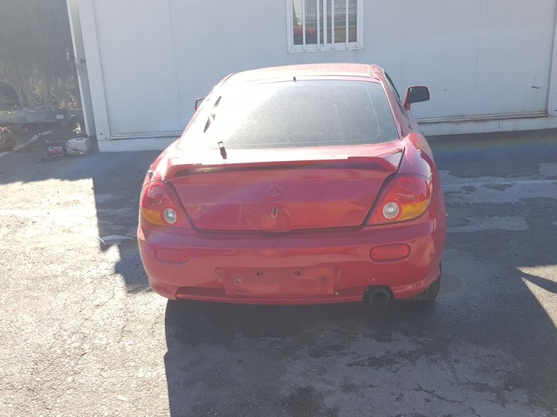 hyundai coupe (gk) del año 2004