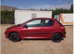PEUGEOT 206 BERLINA