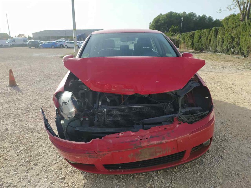 volkswagen golf v berlina (1k1) del año 2006