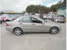MERCEDES-BENZ CLASE C (W203) BERLINA