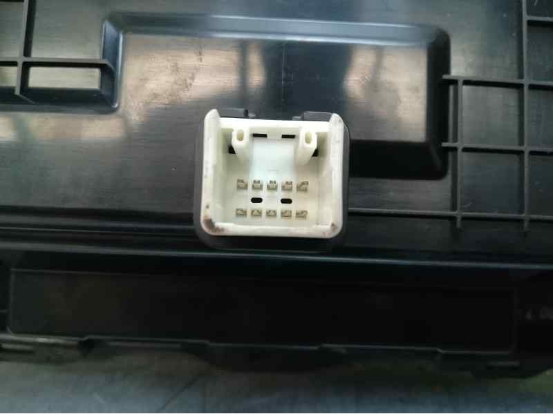 Recambio de mando climatizador para toyota auris active referencia OEM IAM 5590002220B 8B2061101NI1A 